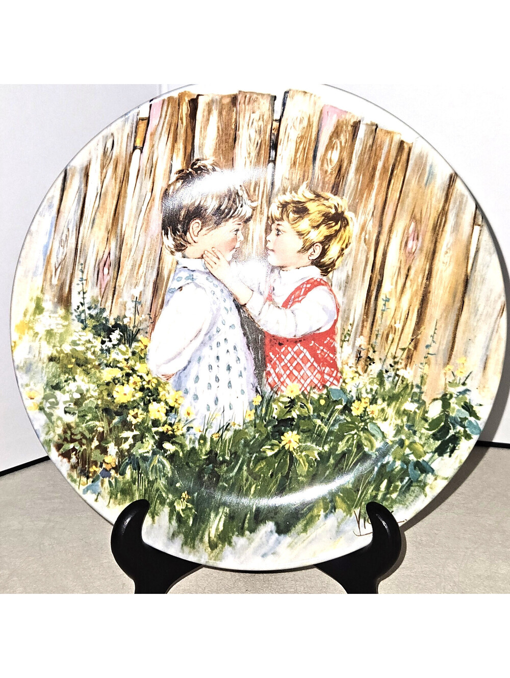Wedgwood “Be My Friend” Mary Vickers Plate My Memories Series 1981 Queens Ware